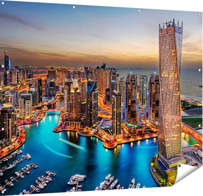 Gards Tuinposter Dubai Haven met de Stad - 150x120 cm - Tuindoek - Tuindecoratie - Wanddecoratie buiten - Tuinschilderij
