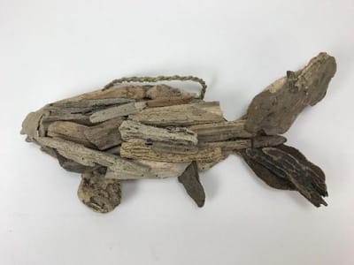 Vis driftwood S Hugo ca 45 cm (drijfhout) handgemaakt