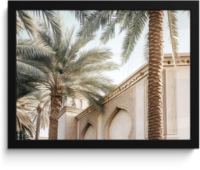 Poster in lijst - Fotolijst 40x30 cm - Posters - Gebouw - Palmbomen - Beige - Zon - Posterlijst zwart - Decoratie - Wanddecoratie woonkamer - Muurdecoratie slaapkamer