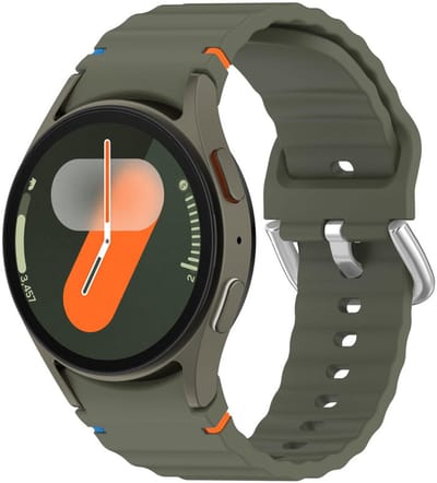 Siliconen wave bandje - geschikt voor Samsung Galaxy Watch 7 (40 & 44mm) / Watch 6 (Classic) / Watch 5 (Pro) / Watch 4 (Classic) / Watch FE - zilveren gespsluiting - army groen