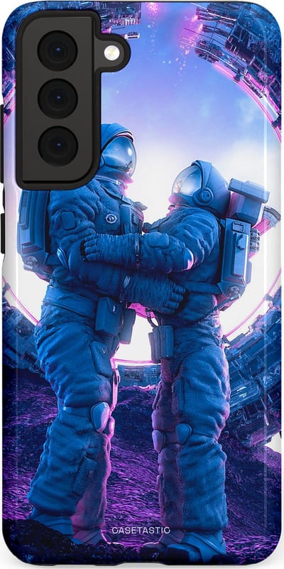 Casetastic Hoesje Geschikt voor Samsung S21 FE - Stijlvolle Beschermende Duo-layer Case - Ruimtereis vol liefde