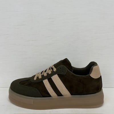 Leuke sneakers met retrozool groen Groen / 36