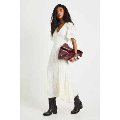 boohoo Dames Burnout Floral Angel Sleeve Midaxi Jurk | Wit | Maat: 36