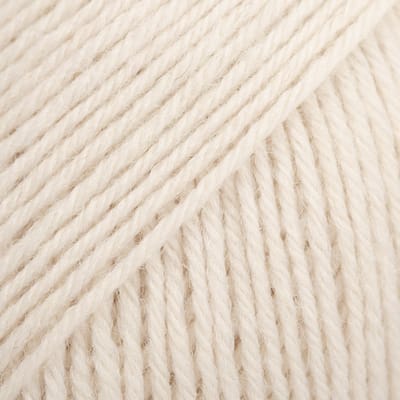 DROPS Fabel Uni Colour - 121 tarwe - Wol Garen
