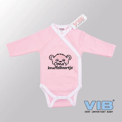 VIB® - Rompertje (overslag) Luxe Katoen - Oma's Knuffelbeertje (Roze-Wit) - Babykleertjes - romper - rompertjes - rompertjes met tekst - baby cadeau - baby aankondiging - overslagromper