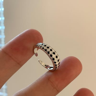 Bague en argent sterling S925 en forme de damier pour femme, design de niche, luxe léger, mode, personnalité, nouveau sens de haut niveau gray