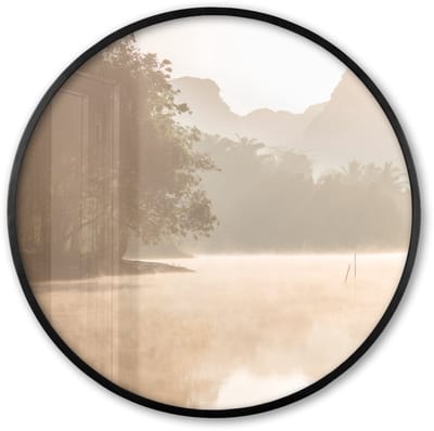 Poster in lijst Rond - Fotolijst 60x60 cm - Posters - Landschap - Bos - Water - Mist - Beige - Ronde posterlijst zwart - Decoratie - Wanddecoratie woonkamer - Muurdecoratie slaapkamer