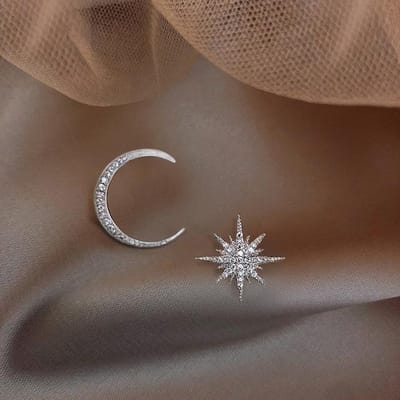 Ster Maan Oorbellen Koreaanse Versie Asymmetrische Hoge Sensatie Oorbel Mode Voorkom Allergie Exquise Oorknop zilver