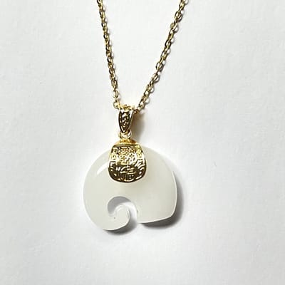 GoedeDoelen.Shop | Ketting Witte Jade Olifant | Olifanten Ketting | Ketting Met Edelsteen | Witte Jade | Olifant | Wijsheid | Ketting Met Jade | Dierenwelzijn | Wellness-House