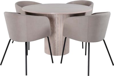 Bianca eethoek tafel whitewash en 4 berit stoelen beige.