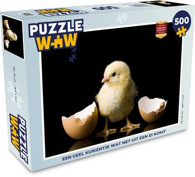 Puzzel Een geel kuikentje wat net uit een ei komt - Legpuzzel - Puzzel 500 stukjes