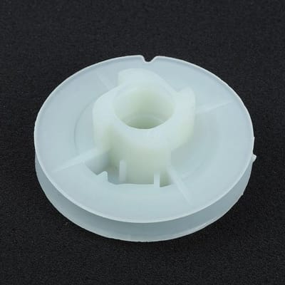 Terugslag Starter Katrol - Kettingzaag Onderdeel - Tuinonderhoud - Betrouwbare Vervanging - 63x17x12mm - Zwart