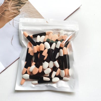 50 stuks/lot Nagelpoederborstels Spons Dubbelzijdige Applicator Spiegel Chroom Pigment Gemakkelijke Sponsstick Cosmetische Make-up Tools 5.5cm