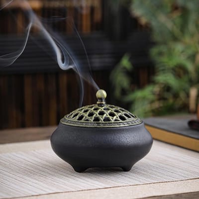 Keramische wierookhouder met metalen deksel, ronde porseleinen schaal voor meditatie, yoga en interieurdecoratie