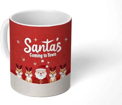 Mok - Koffiemok - Illustratie - Kerstman - Rendieren - Rood - Mokken - 350 ML - Beker - Koffiemokken - Theemok