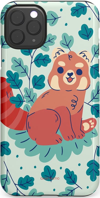 Casetastic Hoesje Geschikt voor Apple iPhone 11 Pro Max - Stijlvolle Beschermende Duo-layer Case - Rode panda tuin