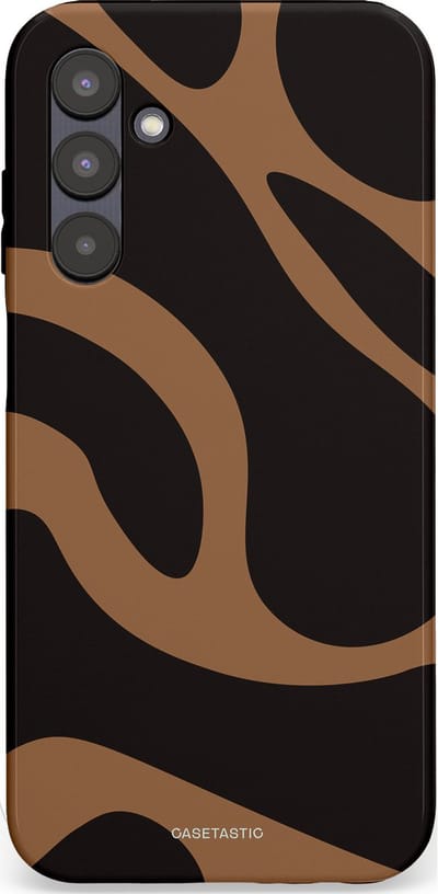 Casetastic Hoesje Geschikt voor Samsung A25 - Stijlvolle Beschermende Duo-layer Case - Chocolade Golven
