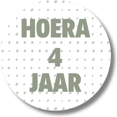 20 x Traktatiestickers Hoera 4 Jaar - Stickervel - Groene Cadeaustickers - Wensetiket - Rond 4 cm - Sluitsticker - 20 stuks - Groen Wit - Sticker 4e Verjaardag