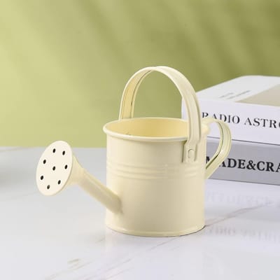 Mini Gieter - Water Pot - Kinderen Buiten - Metalen Ketellichaam - 14.7 cm Hoog - Meerdere Kleuren