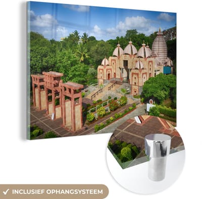 ® Glasschilderij 180x120 cm - Schilderij acrylglas - Sri Ramakrishna Math Chennai tempel in de Indiase stad Pune - Foto op glas - Muurdecoratie woonkamer - Wanddecoratie slaapkamer - Schilderijen