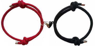 Magnetische Hartjes Armband Set voor Hem en Haar - Zwart / Rood - Romantisch Liefdes Cadeau - Valentijnsdag - Valentijn Cadeautje voor Mannen