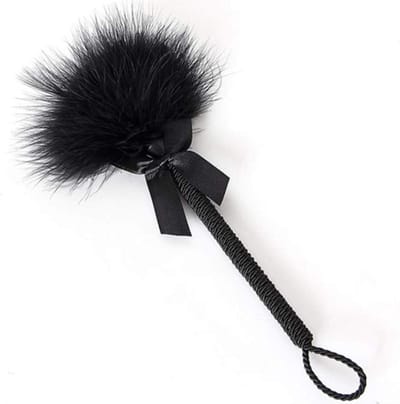 Oneay Lange veren kietelaar – Erotisch BDSM accessoire voor volwassenen – Zwart