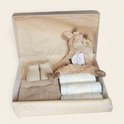 Kraamcadeau Bruin met Happy Horse gus de giraffe Knuffeldoekje