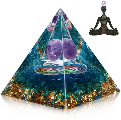 Dailygoods- Orgonietpiramide 6 cm - Reiki Kristal - Chakra Balans - Meditatie - Geluksbrenger - Blauwe Kleur - Energiepiramide