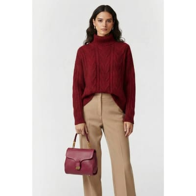 Coccinelle Medium Sized Handbag With Flap Pocket In Burgundy Red Größe: OS | Handtaschen Outlet | Damen | Braun