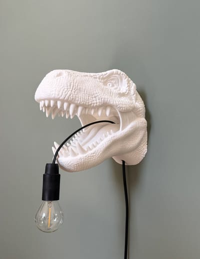 T-Rex Wandlamp - Wit - T-Rex Kop - Dinosaurus Tyrannosaurus Rex - Dierenlamp - E14 Fitting - LED Geschikt - Met Montagesysteem - Voor Woonkamer, Slaapkamer, Kinderkamer en Hal - Sprado Design