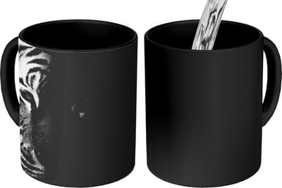 Magische Mok - Foto op Warmte Mokken - Koffiemok - Tijger - Dieren - Wild - Zwart - Wit - Magic Mok - Beker - 350 ML - Theemok