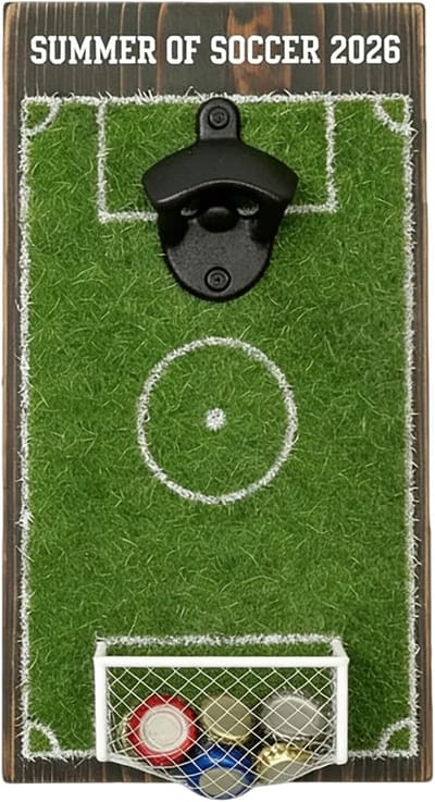Bieropener – Keukenhulp in de vorm van een voetbalveld | 38x20 cm flessenopener met dopvanger voor wijn, dranken, water, keuken, bar, feestjes en restaurants