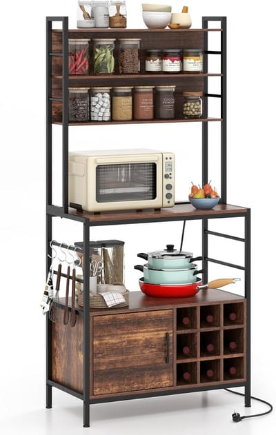 COSTWAY Keukenrek met stopcontact, wijnrek voor 9 flessen, staand rek met kast, open planken en haken, magnetronrek met metalen frame, bakkersrek voor keuken, 80 x 40 x 170 cm (bruin)