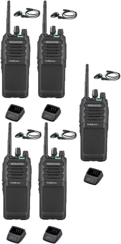 Set van 5 Kenwood TK-3701D IP55 Portofoon met D-shape oortje en tafellader