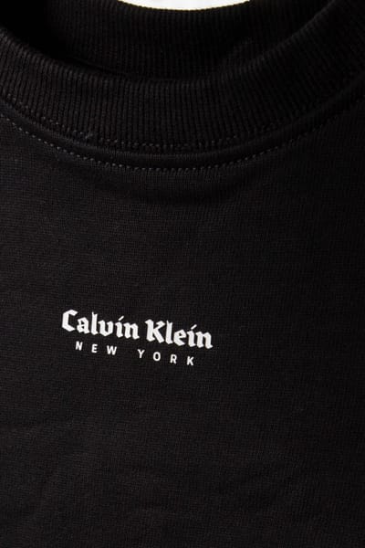 Calvin Klein Boys Minimal Logo Sweater Black Maat: 6 | Truien Outlet | Unisex | Zwart