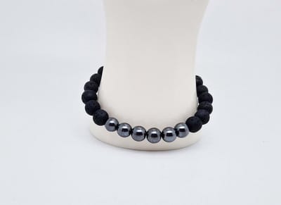 Handgemaakte "Armband Vulkanische" natuurstenen armband “Lava Donker - Hematiet” - 8 mm diameter van de korrel- Diameter armband 20 cm - Een mooi cadeau voor familie en vrienden