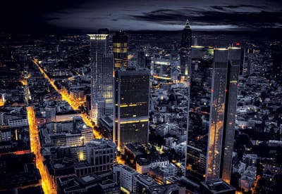 Fotobehang City Frankfurt Skyline Night Lights | XL - 208cm x 146cm | 130g/m2 Vlies