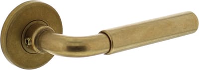 Intersteel Deurkruk Palma met rozet ø49x7mm verdekt messing getrommeld