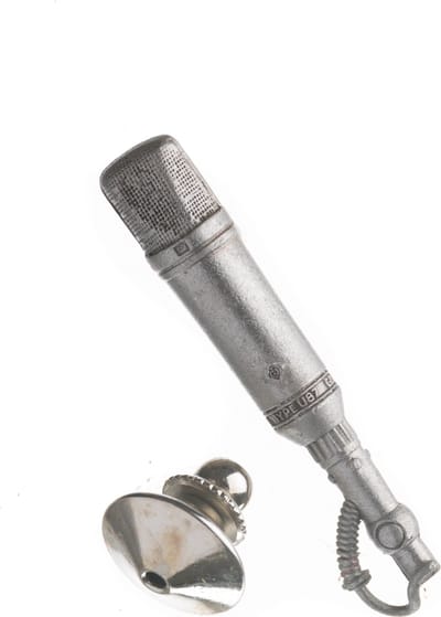 Speldje Neumann U87 Microfoon