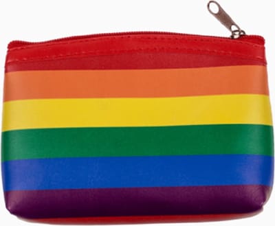 Gemakkelijk om erbij te hebben, deze leuke ritsportemonnee met de kleuren van de regenboog. Erg handig voor kleingeld, bonnetjes of andere spullen. Een handige portemonnee voor uzelf of als cadeau.