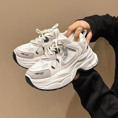 Chaussures Papa en Cuir Enfants Printemps et Été Nouveaux Mesh Semelle Épaisse Rehaussantes Chaussures Décontractées Chaussures de Sport Polyvalentes 40 white