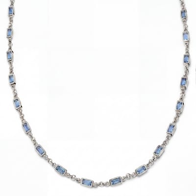 Prism | Zilverkleurige ketting met donkerblauwe stenen van kristalglas