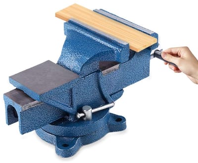 Allecto - 360 ° Draaibare Heavy Duty Vice - Klemkaak - Stalen kaken - Blauw - Gietijzer - Werkstukken veilig bevestigen - Geschikt voor klussen