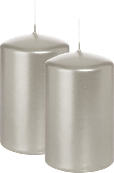 Wiedemann Cilinderkaars/stompkaars - 2x - metallic zilver - 6 x 8 cm - 29 branduren - zuilkaarsen