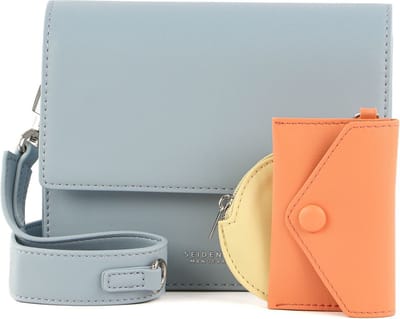SEIDENFELT MANUFAKTUR Schoudertas Bjerka Crossbag Dusty Blue Lichtblauw
