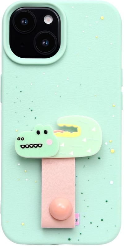 Casemania Hoesje Geschikt voor Apple iPhone 13 - Groen - Siliconen Back Cover met Vingerhouder - Krokodil Telefoonhoesje met Ring - Crocodile Softcase Backcover - Telefoon Grip - Kinderen
