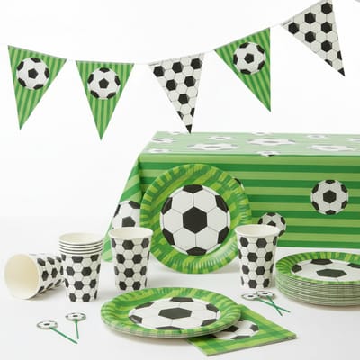 Voetbal Feestpakket – Vlaggenlijn, Tafelkleed, Bekers, Servetten en Bordjes