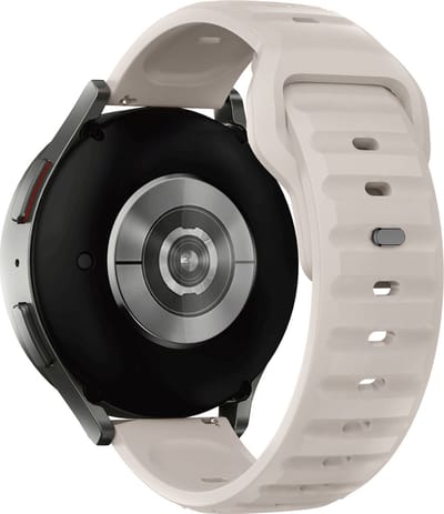Stravo Outdoor siliconen smartwatch bandje 20mm - geschikt voor Samsung Galaxy Watch 7 (40 & 44mm) / Watch 6 (Classic) / Watch 5 (Pro) / Watch 4 (Classic) / Watch 3 41mm / Watch 1 42mm / Watch Active / Watch FE / Gear Sport - Starlight