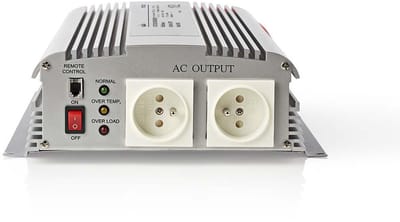 Nedis Auto Omvormer 1700W – 12V / 230V – 2x Stopcontact – Gemodificeerde Sinusgolf – Schroefaansluiting – Spanningsomvormer