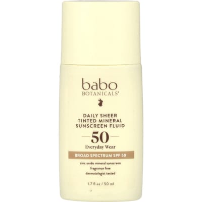 Babo Botanicals, Dagelijkse Dunne Gekleurde Minerale Zonnebrandcrème Vloeistof, SPF 50, Geurvrij, 1.7 fl oz (50 ml) beige